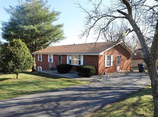 627 Tricia Ln, Elizabethtown, KY 42701