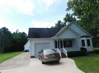 2120 Fleetwood Dr, Albemarle, NC 28001