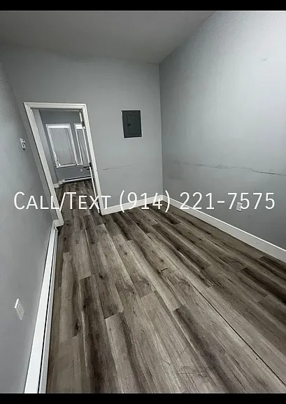 139 School St — Photo 3