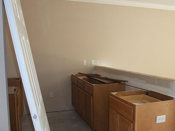 3rd image of 473 Westgate Way #473-475-479