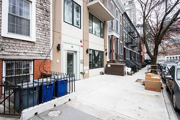 Rented by Nooklyn NYC LLC | media 42