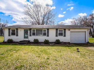 1212 Biblers Ave, Winona Lake, IN 46590