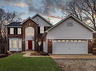 185 Williamton Dr, Winfield, MO 63389