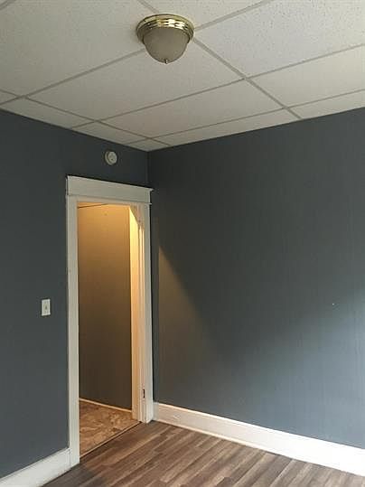 2nd image of 272 Main St #3R