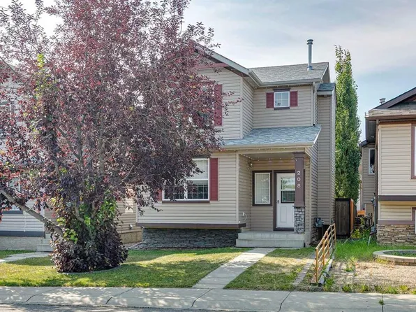 208 N Everridge Way SW, Calgary, AB T2Y 4X4