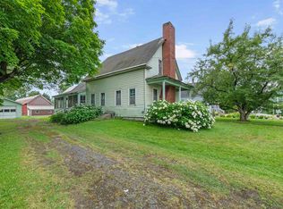 210 Christian Hl, Canaan, VT 05903