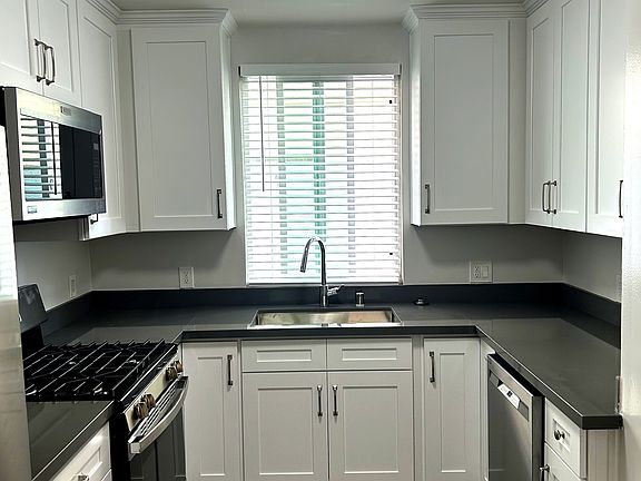 2nd image of 13000 Valleyheart Dr #27