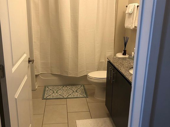 5th image of 200 Bayfront Dr #1-402