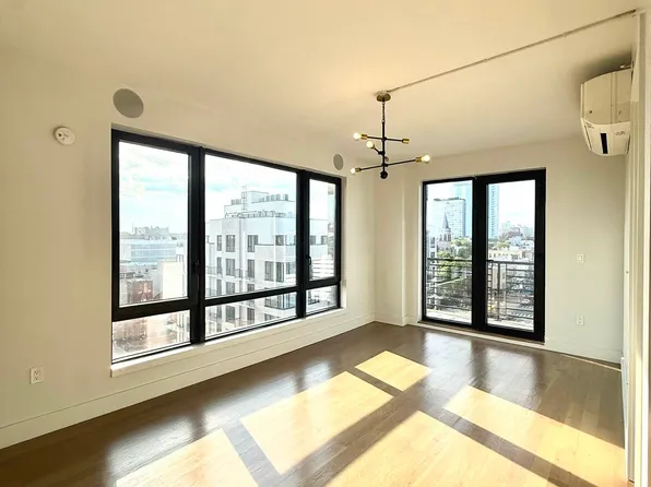 885 Rogers Avenue 711 image 2 of 32