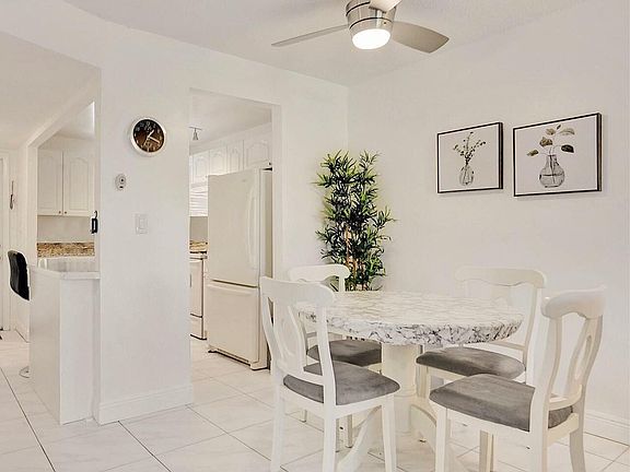 3rd image of 2801 N Pine Island Road #204