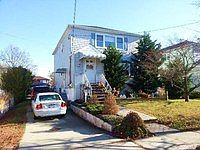 2nd image of 70 4th Ave