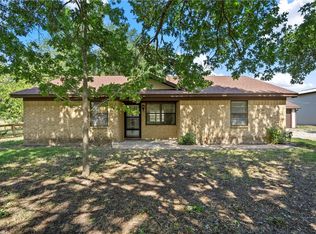 1126 Western Dr, Woodway, TX 76712