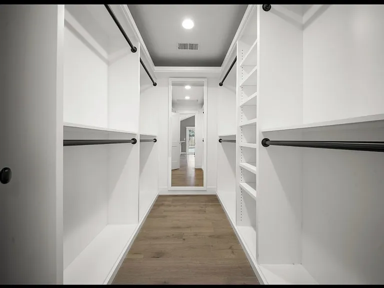 844 Sunset Dr — Photo 18