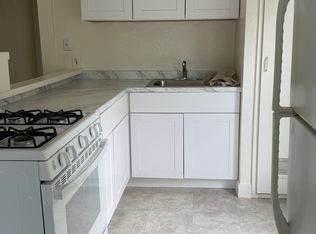 2629 28th St APT 1, Sacramento, CA 95818