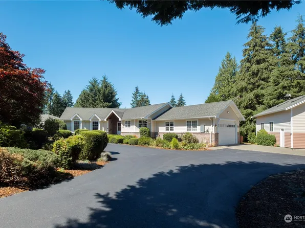 920 38th Avenue NW, Gig Harbor, WA 98335