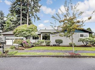 16702 SE Haig St, Portland, OR 97236