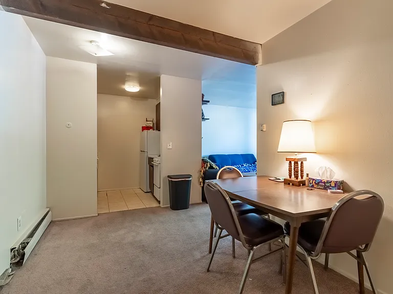 912 Brown St #214 — Photo 6