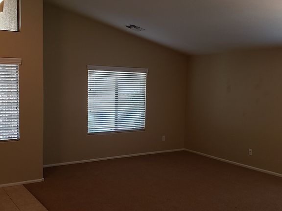 5th image of 13599 N 175th Dr