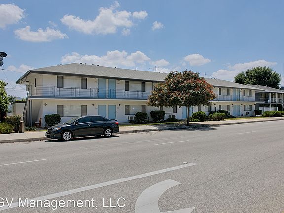 4th image of 364 E Badillo St #2976140