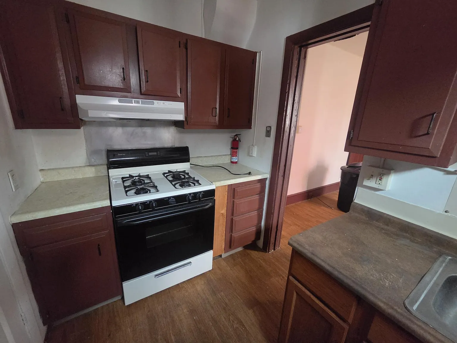 1134 Spring St — Photo 3