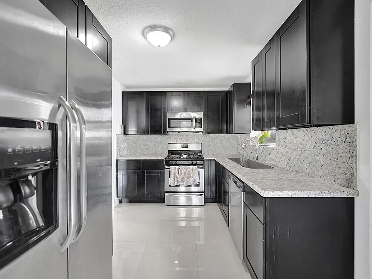 3322 McKinley St — Photo 40