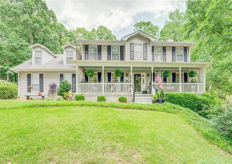 1st image of 421 Country Lake Dr