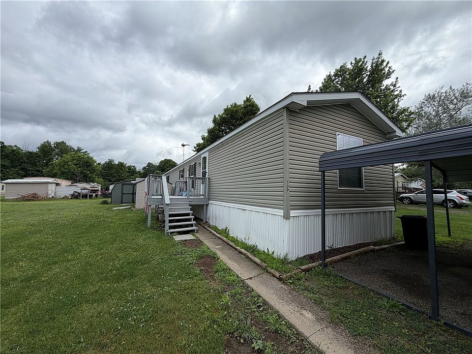 1st image of 109 Somers Ln #109