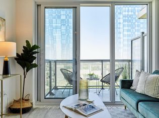 30 Inn On The Park Dr #4207, Toronto, ON M3C 0P7