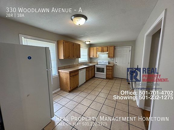 4th image of 330 Woodlawn Ave APT A