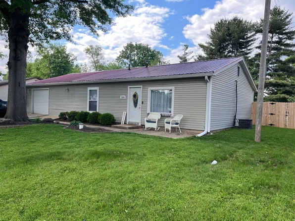 1936 Clay Ave, Terre Haute, IN 47805