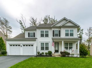 13021 Brierly Forest Ct, Manassas, VA 20112