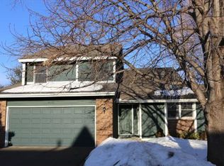 6503 Gray Fox Curv, Chanhassen, MN 55317