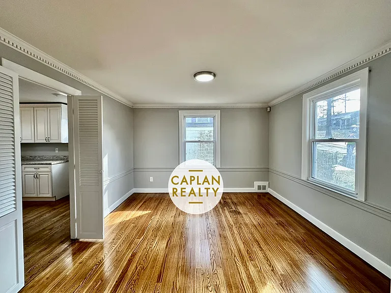 29 Wellington Rd — Photo 14
