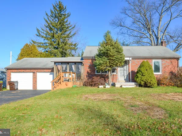 447 Farview Ave, Hatfield, PA 19440