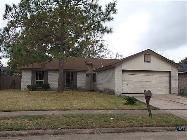 1st image of 7418 Arista Dr