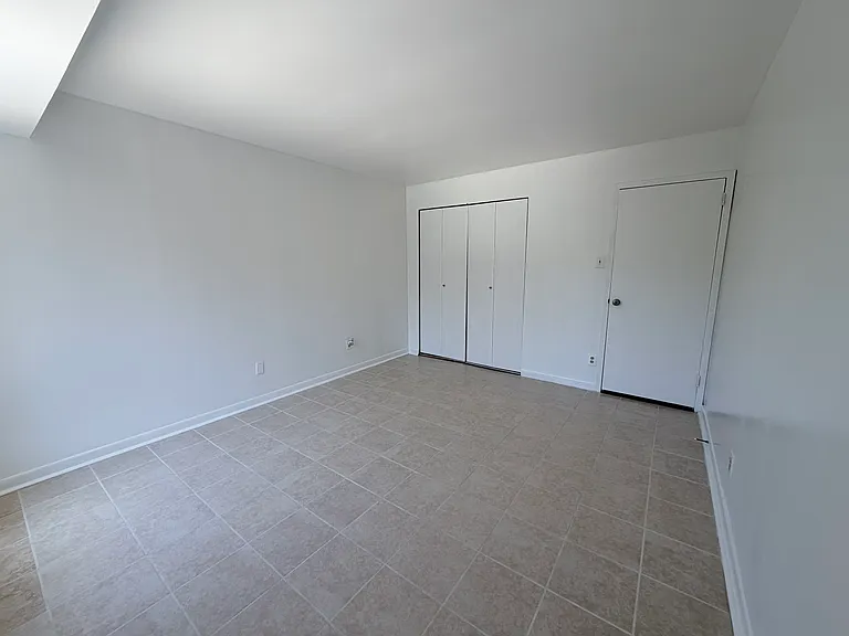 3100 S Manchester St #603 — Photo 4