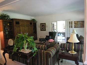 2nd image of 5525 Old Dayton Pike