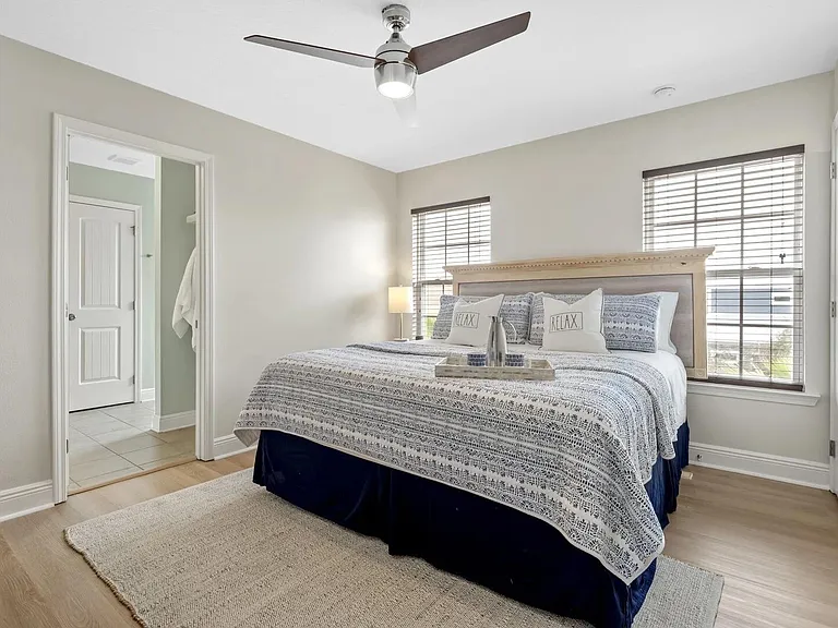 62 W Shore Pl — Photo 13