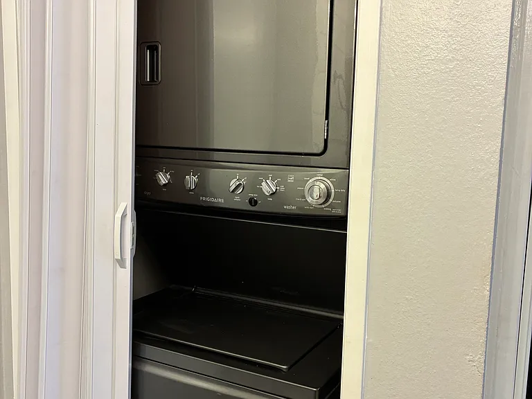 Washer/Dryer