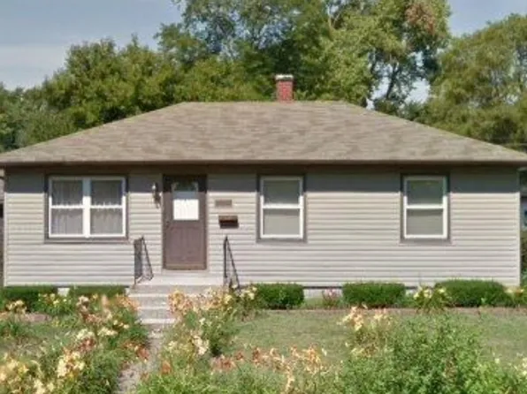 7208 Schneider Ave, Hammond, IN 46323