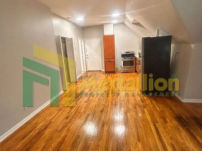 4700 W Monroe St #2 — Photo 10