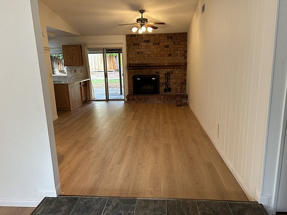3rd image of 8001 Hoopes Dr