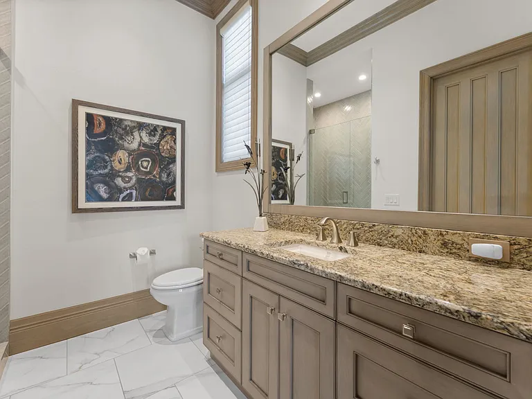 26476 Hickory Blvd — Photo 16