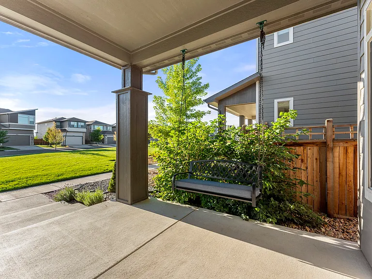6806 Decatur St — Photo 3