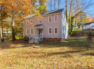 11701 Deerhurst Dr, Midlothian, VA 23113