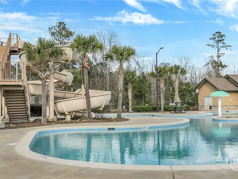 103 Redwall Cir — Photo 34
