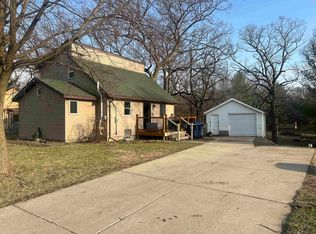 616 E Cranston Rd, Beloit, WI 53511