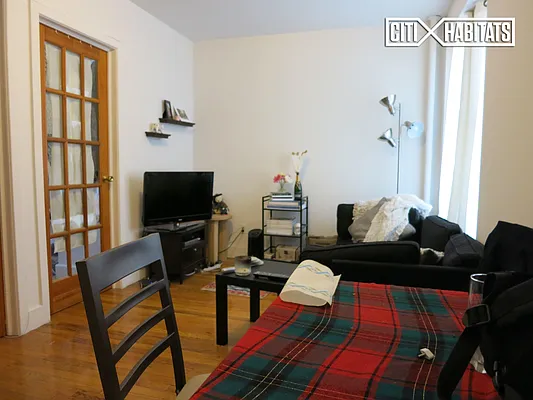 Rented by Citi Habitats | media 8