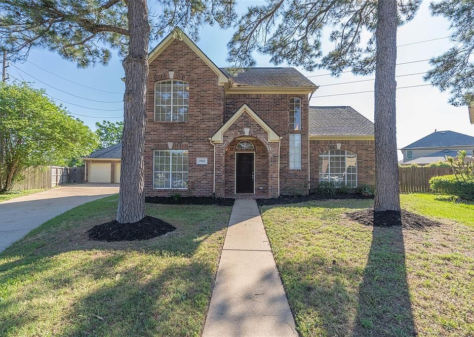 1st image of 19102 Winding Trail Ln