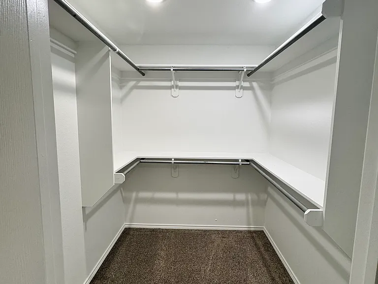 105 W Fairview St #4 — Photo 8